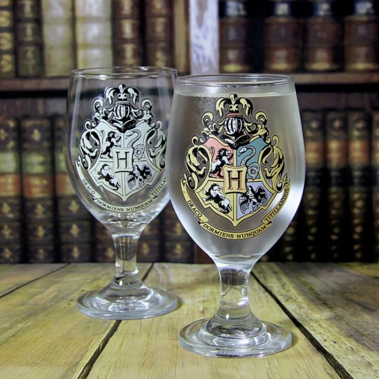 harry-potter-szklanka-hogwart-zmieniajaca-kolor-pottermania.pl.jpg