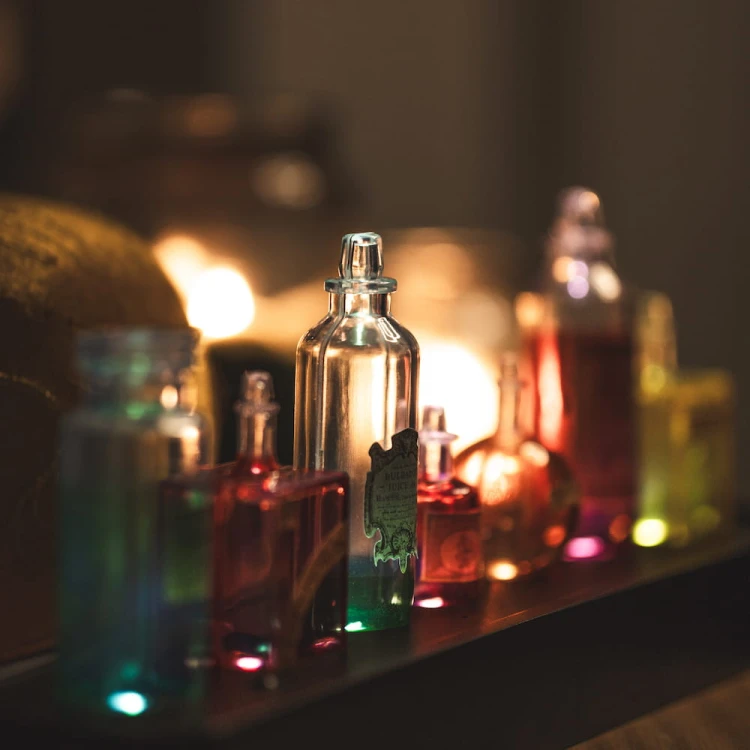 harry-potter-lampa-eilksiry-na-biurko-pottermania.pl.jpg
