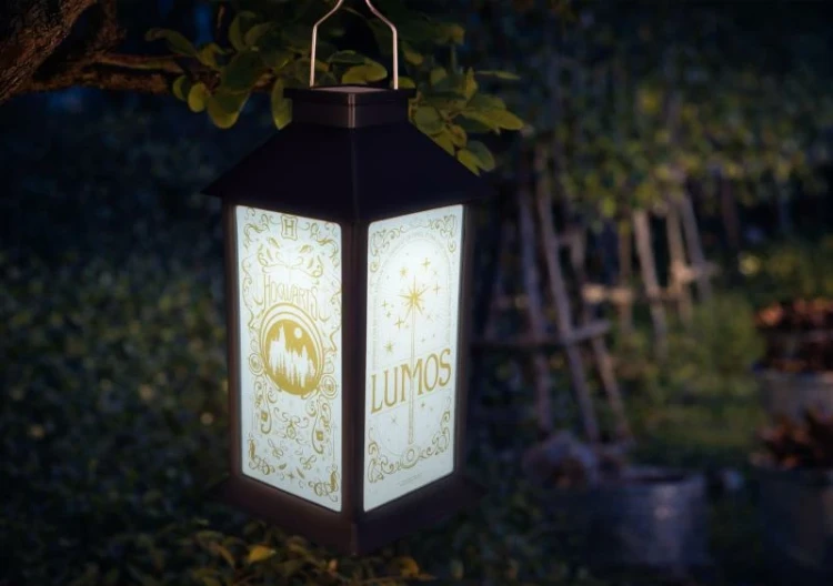 harry-potter-lampion-solarny-hogwarts-pottermania-8.jpg.webp